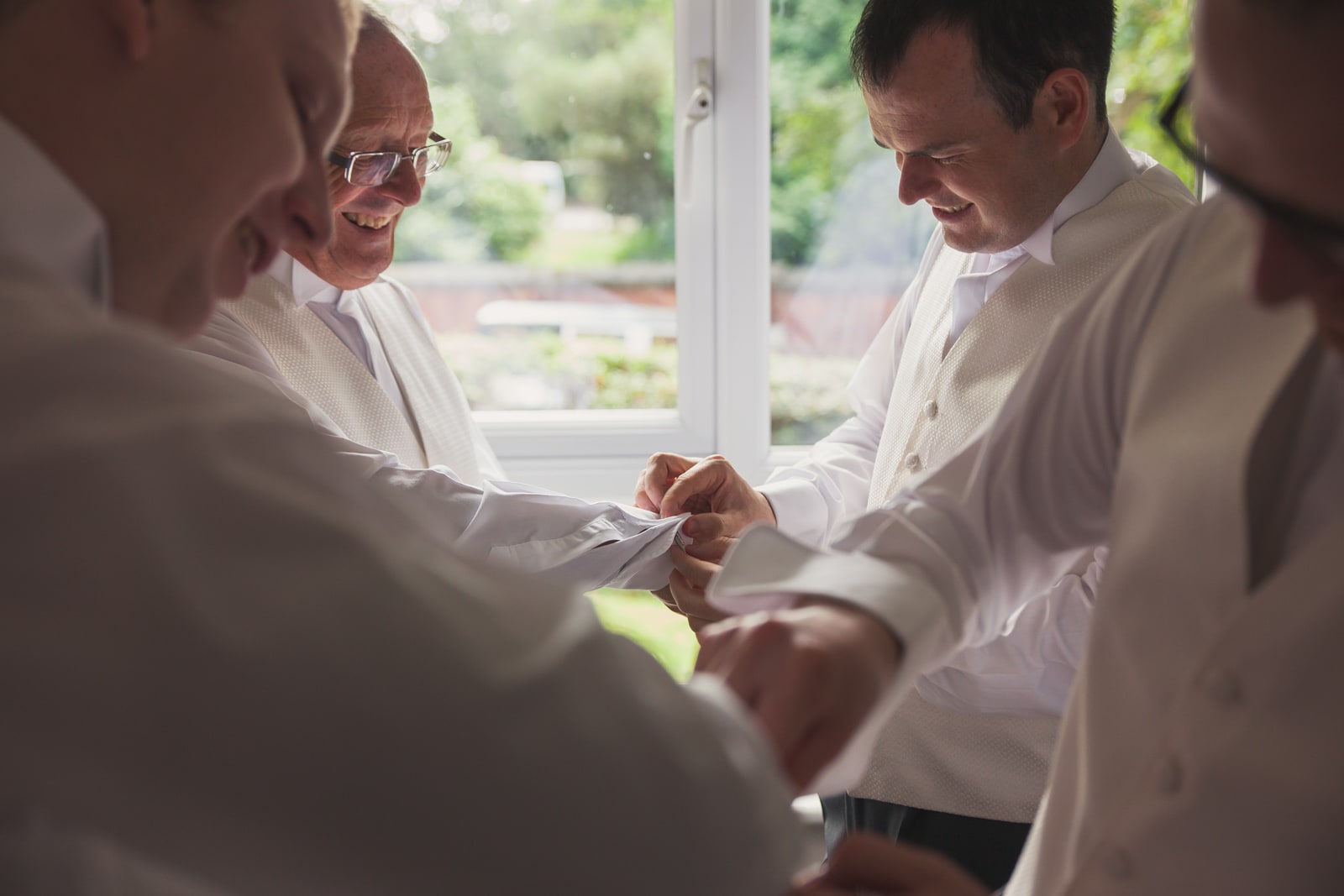 bridebook.co.uk men getting ready for a wedding