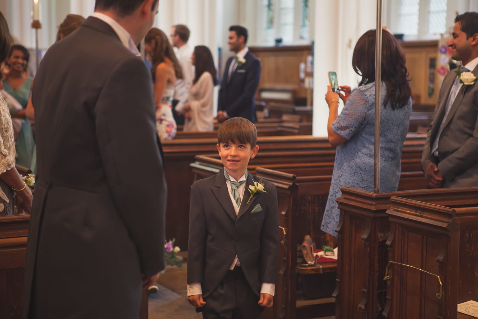 bridebook.co.uk little boy at a wedding
