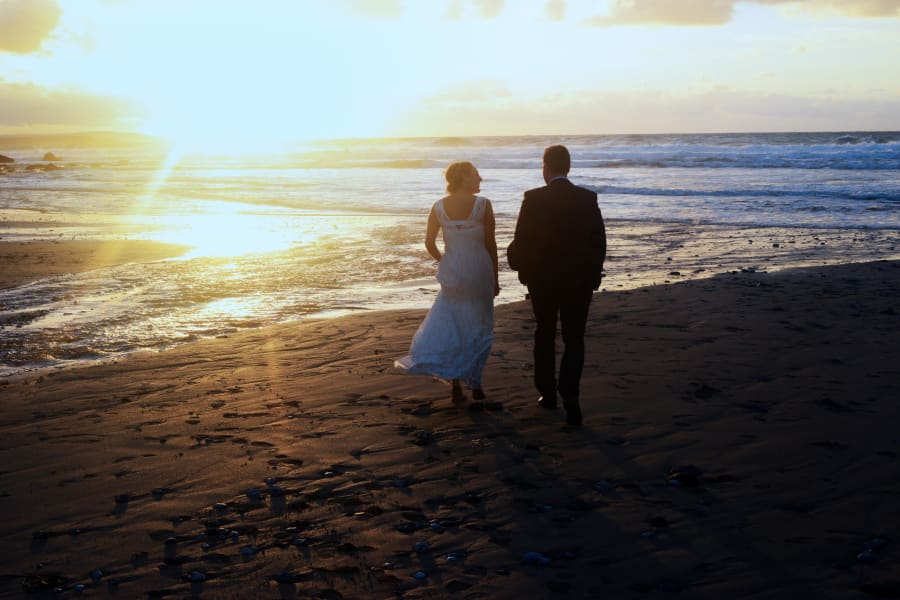 South West | Cornwall | Porthtowan | Autumn | Coastal | DIY | Blue | White | Bar | Real Wedding | Helen Court Photography #Bridebook #RealWedding #WeddingIdeas Bridebook.co.uk 