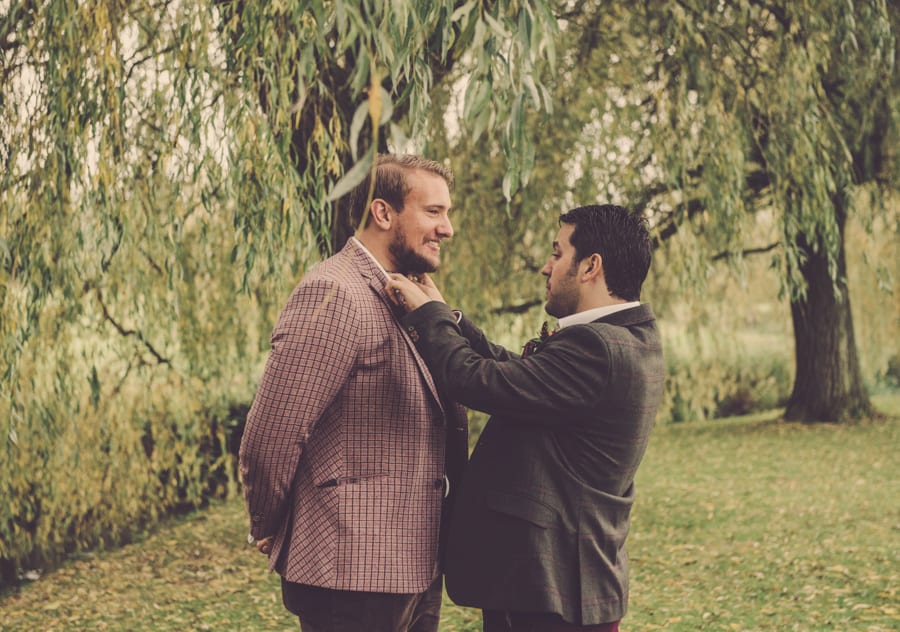 Rustic | Outdoor | Country | Autumn | Orange | Oxfordshire | Mill House Hotel | Peter Smart #Bridebook #RealWedding #WeddingIdeas #MillHouseHotel Bridebook.co.uk 