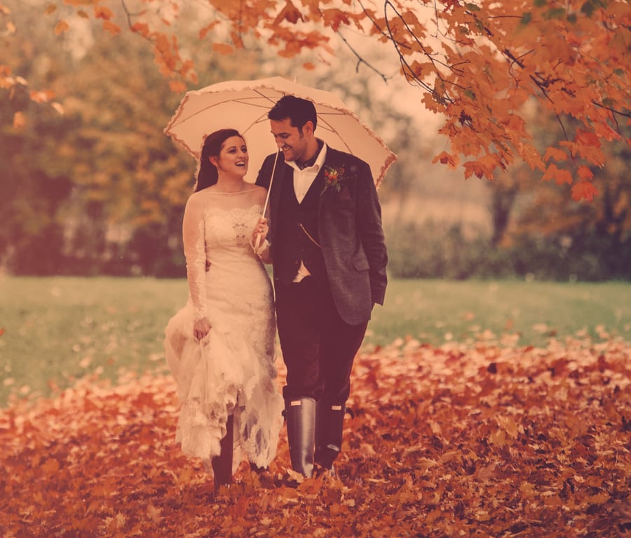 Rustic | Outdoor | Country | Autumn | Orange | Oxfordshire | Mill House Hotel | Peter Smart #Bridebook #RealWedding #WeddingIdeas #MillHouseHotel Bridebook.co.uk 