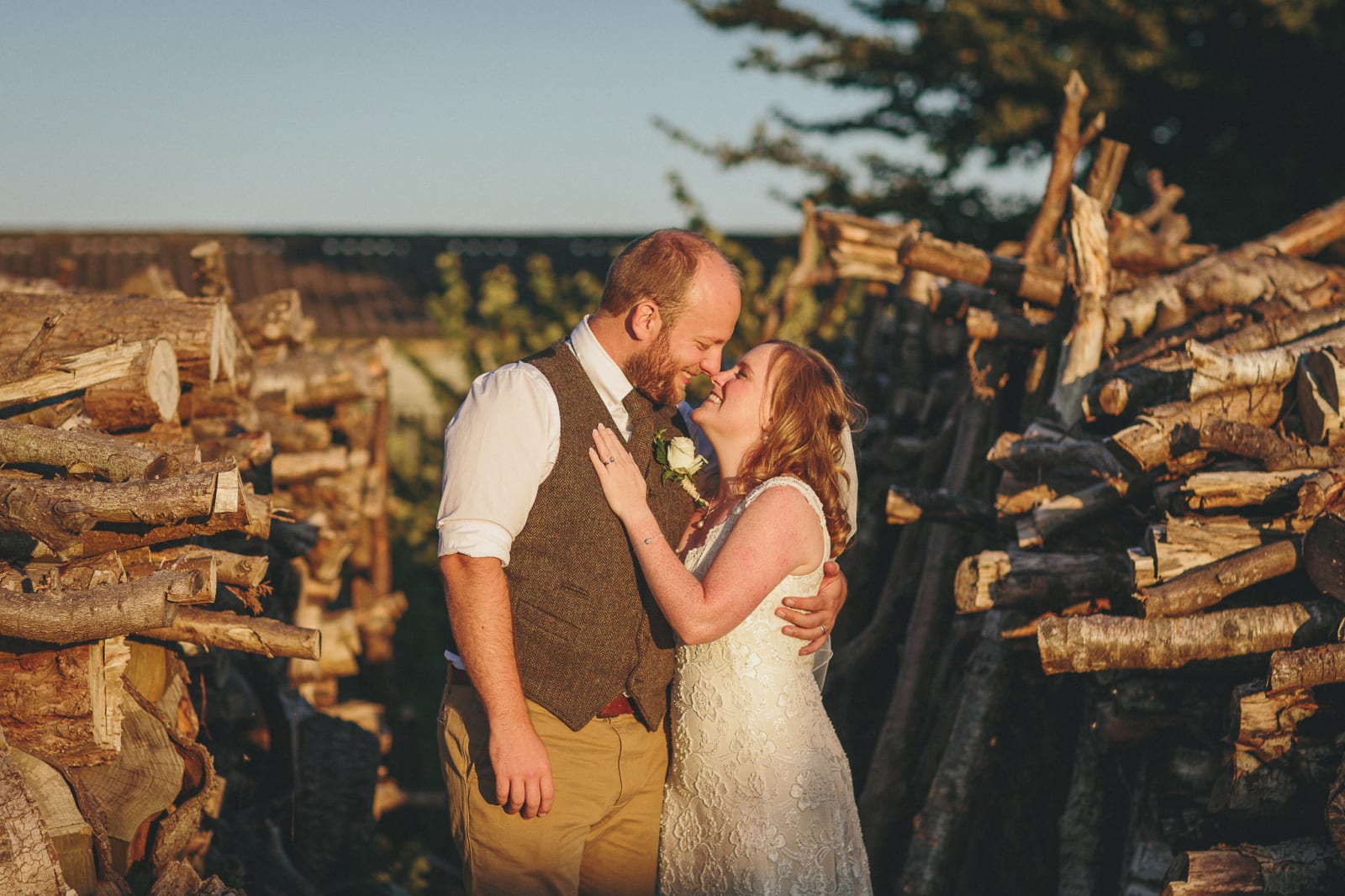 South West | Devon | Cullompton | Summer | DIY | Rustic |  | Pink |  | Barn | Real Wedding | Helen Lisk Photography #Bridebook #RealWedding #WeddingIdeas Bridebook.co.uk 