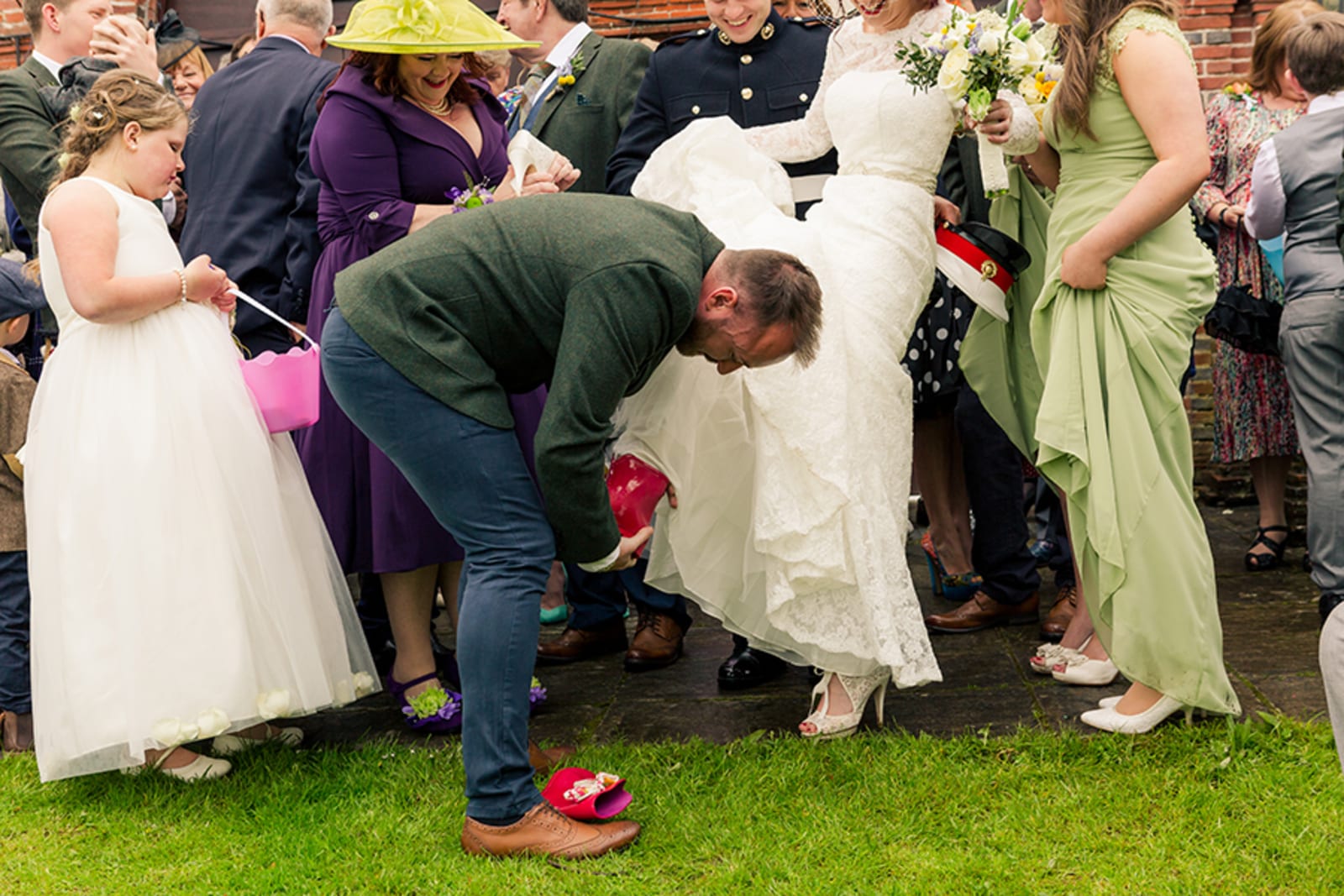 Abergavenny | Scotland | Monmouthshire | Abergavenny | Summer | Classic | Military | Yellow | Manor House | Real Wedding | Art By Design Photography #Bridebook #RealWedding #WeddingIdeas Bridebook.co.uk 