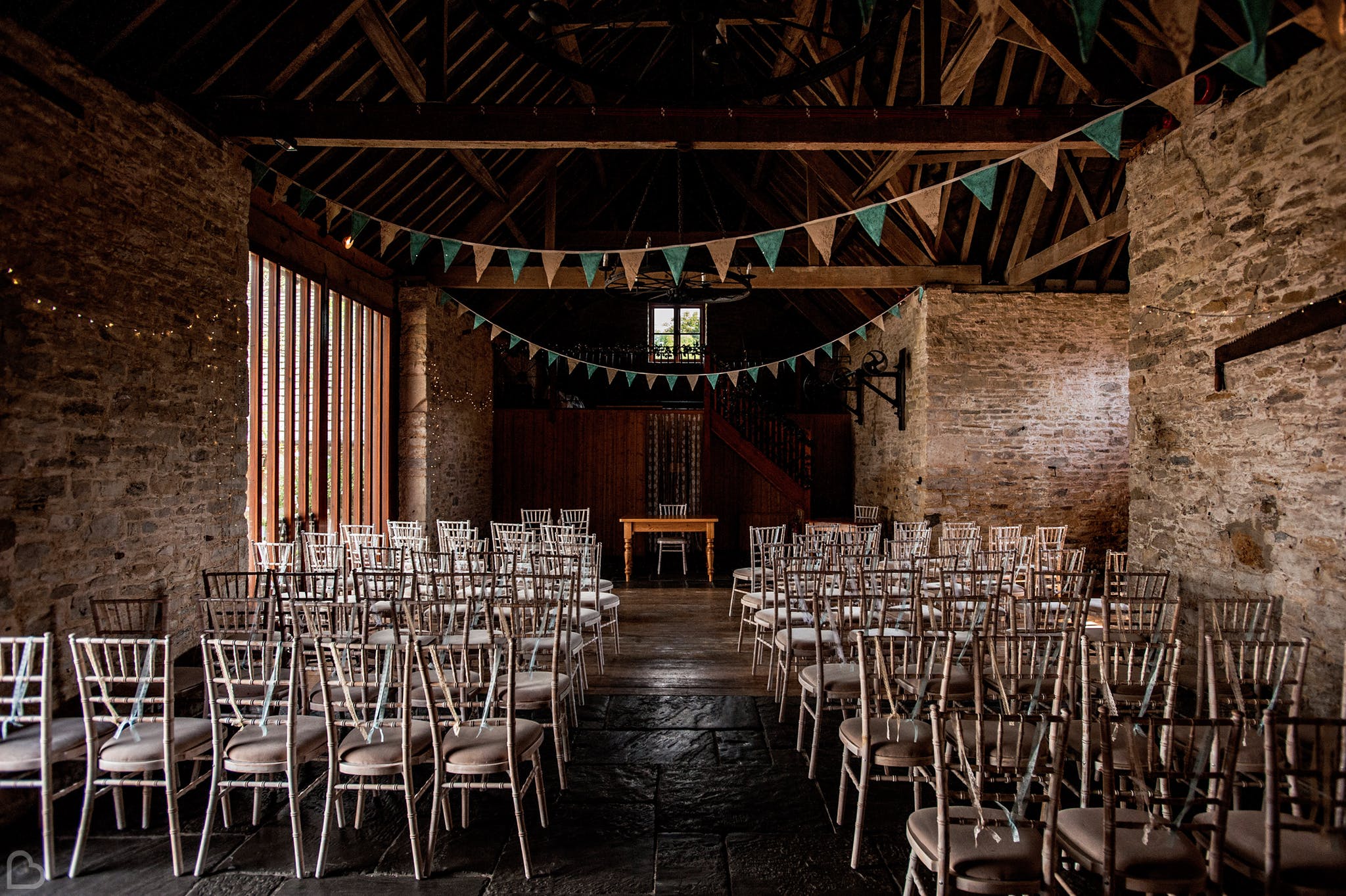 barn wedding venue in dorset